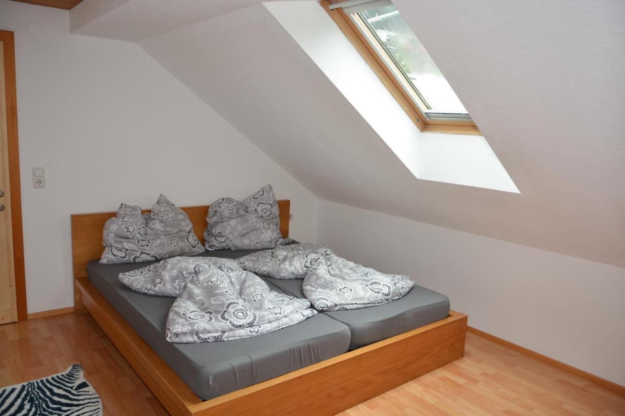 Happy Point Apartment Меллау Екстер'єр фото